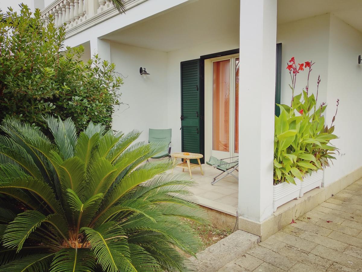 Dimora Liccisa Apartment Torre Lapillo Ngoại thất bức ảnh